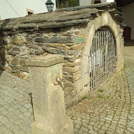 Villa Casa Da Ribeira Em Rabal Exterior foto